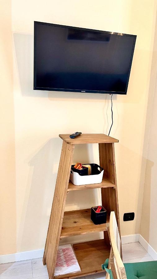 New Apartment, Near Metro Monte Grappa Τορίνο Εξωτερικό φωτογραφία